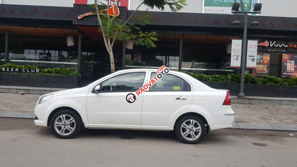 Cần ra đi con Chevrolet Aveo sx 2016 số sàn 1.5MT màu trắng Ngọc Trinh-0