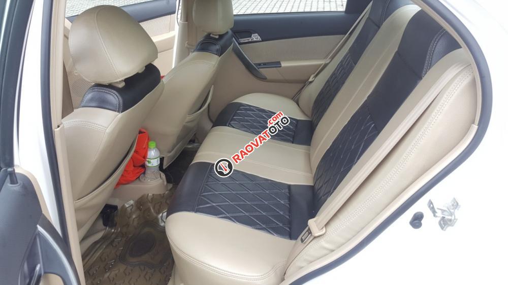 Cần ra đi con Chevrolet Aveo sx 2016 số sàn 1.5MT màu trắng Ngọc Trinh-5