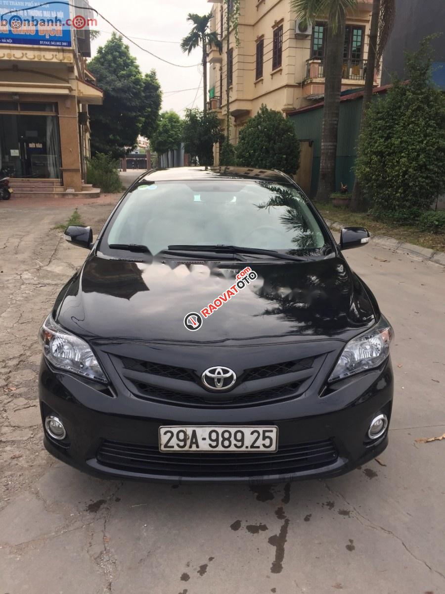 Cần bán xe Toyota Corolla altis 2.0V năm 2013, màu đen-0