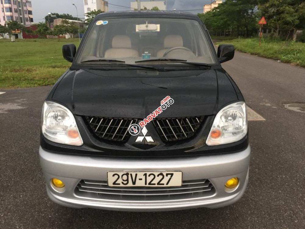 Bán Mitsubishi Jolie sản xuất 2004, màu đen như mới-7