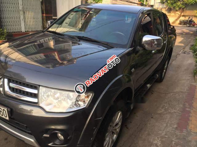 Cần bán lại xe Mitsubishi Triton GLS 2015, màu xám chính chủ-4