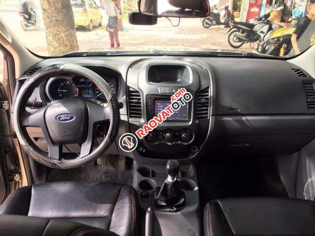 Bán Ford Ranger XL sản xuất 2016, màu vàng cát-4