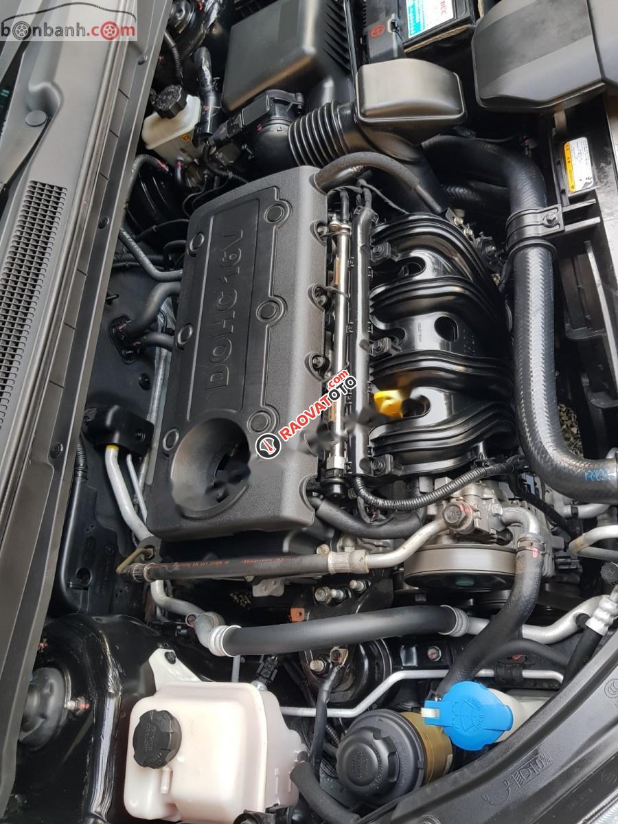 Bán Kia Carens SX đời 2009, màu bạc số sàn-0