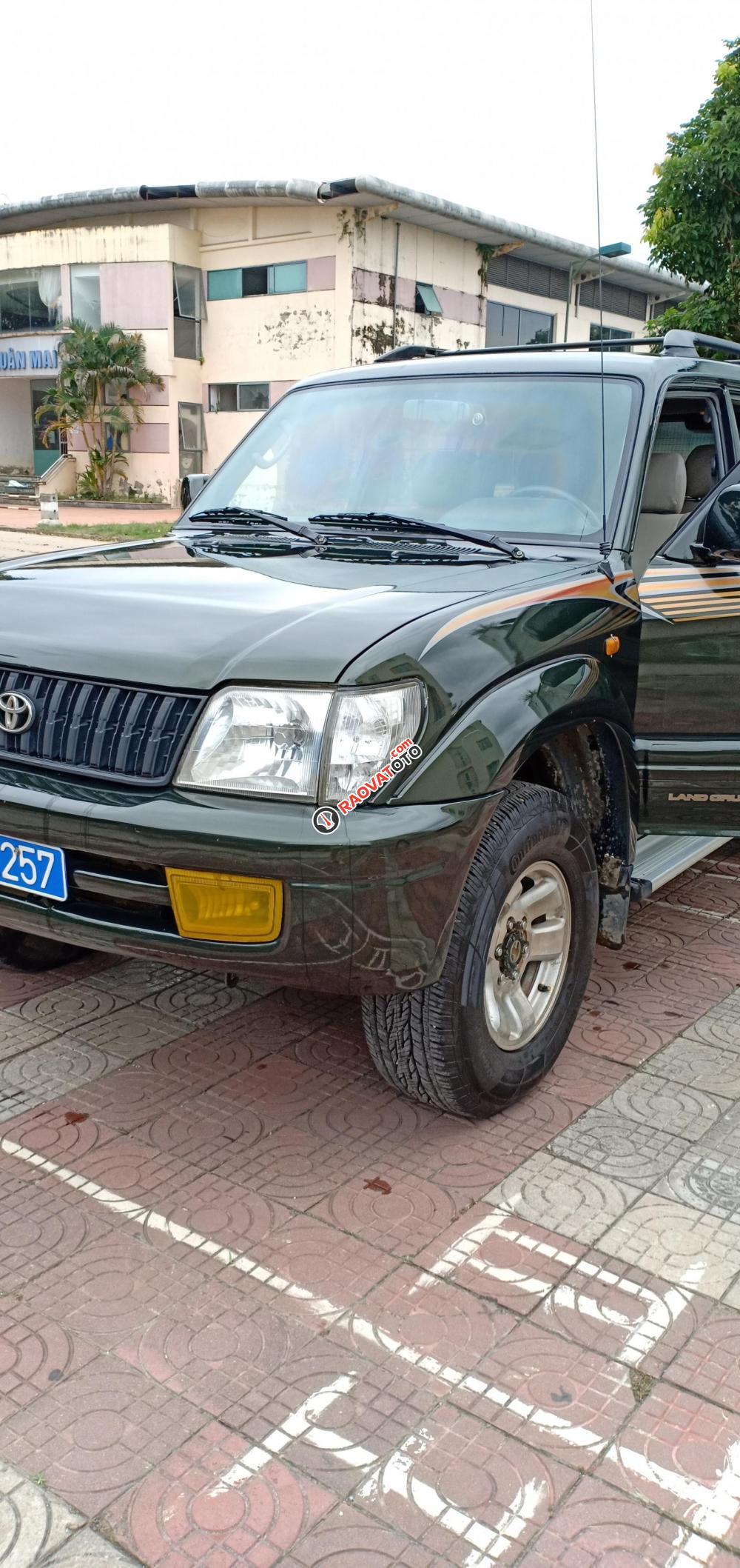 Cần bán lại xe Toyota LandCruiser Prado sản xuất năm 2002-0