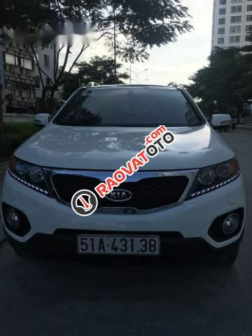 Cần bán gấp Kia Sorento AT năm 2013, màu trắng -4