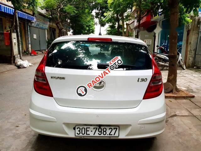 Bán Hyundai i30 AT sản xuất năm 2009, màu trắng, nhập khẩu-2