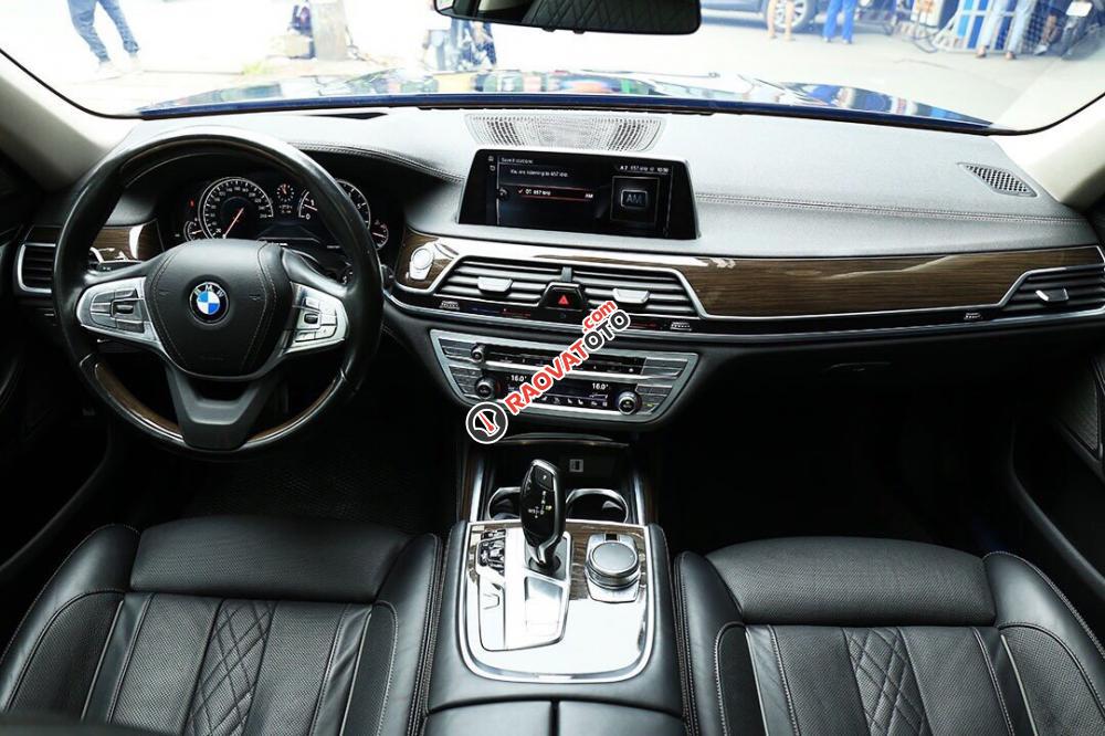 Cần bán lại xe BMW 740Li đời 2016, màu đen số tự động-1