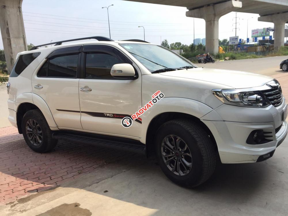 Toyota Fortuner TRD 2016, màu trắng, phiên bản thể thao-0
