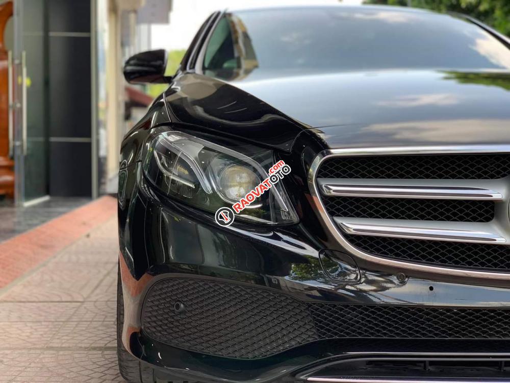 Bán Mercedes-Benz E250 mdel 2017 siêu lướt-13