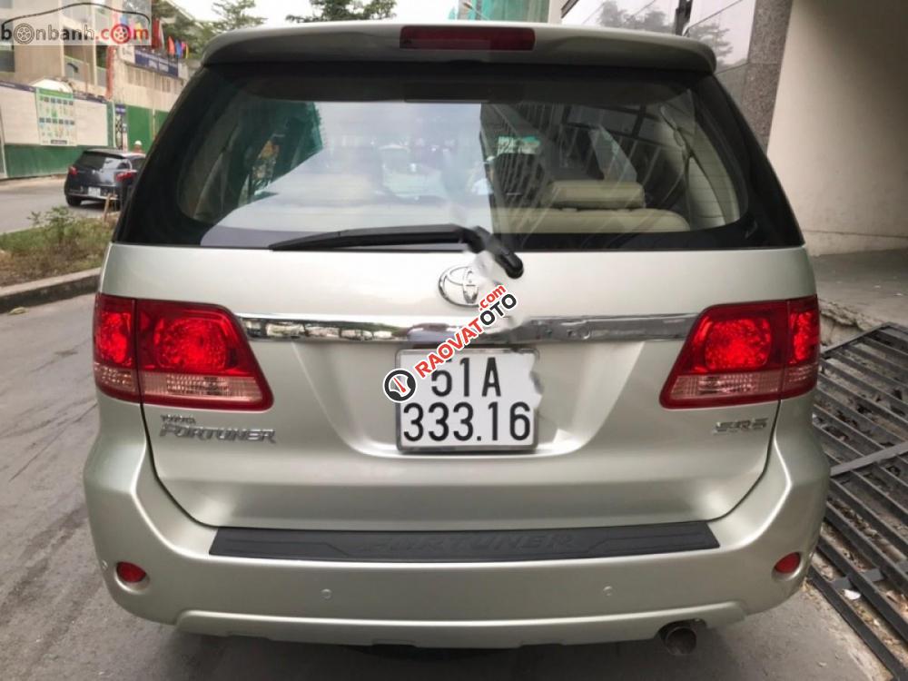 Cần bán Toyota Fortuner SR5 2008, màu bạc, nhập khẩu nguyên chiếc số tự động, giá chỉ 520 triệu-8