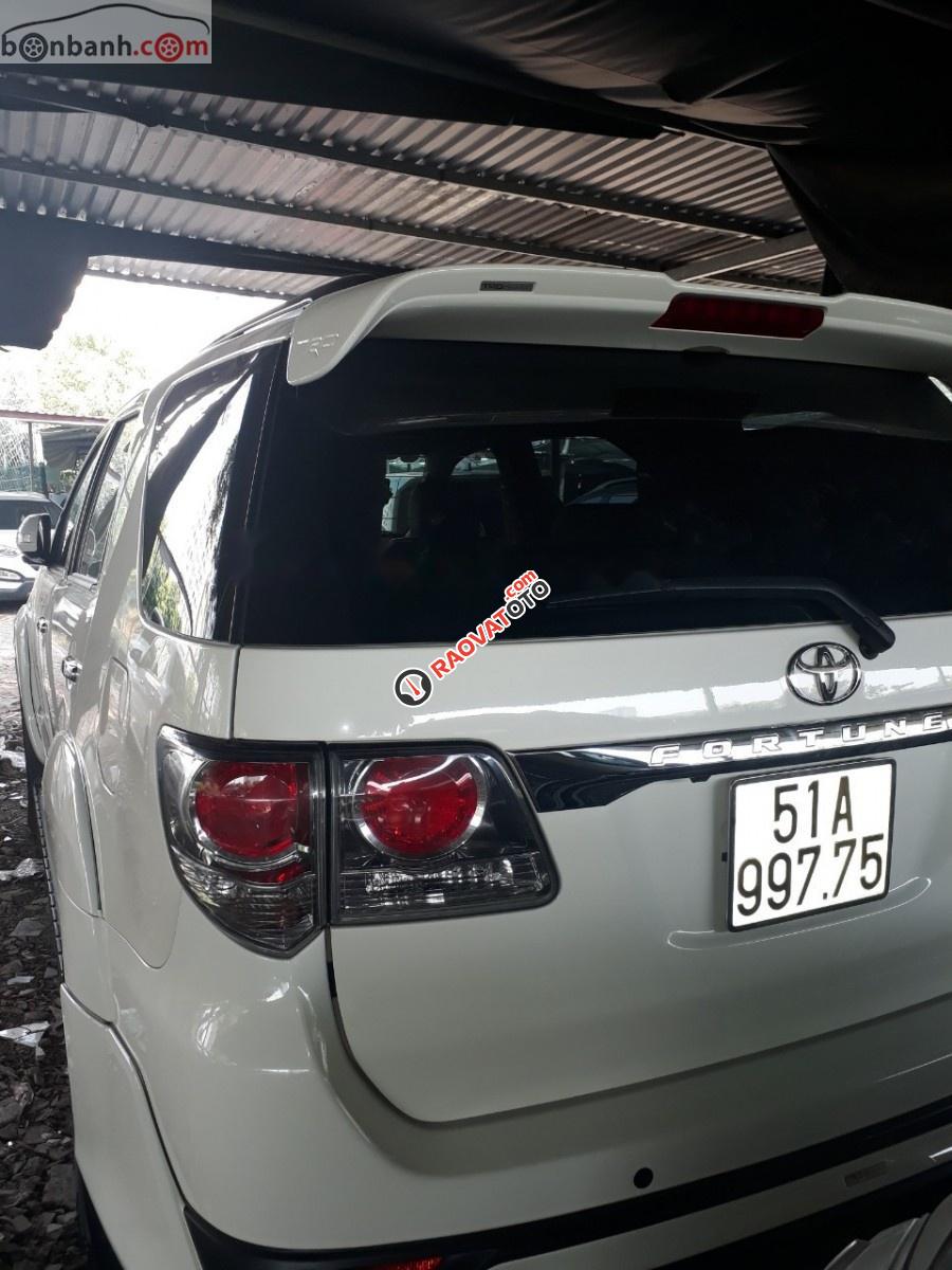 Bán Toyota Fortuner TRD Sportivo 4x2 AT 2014, màu trắng số tự động-4