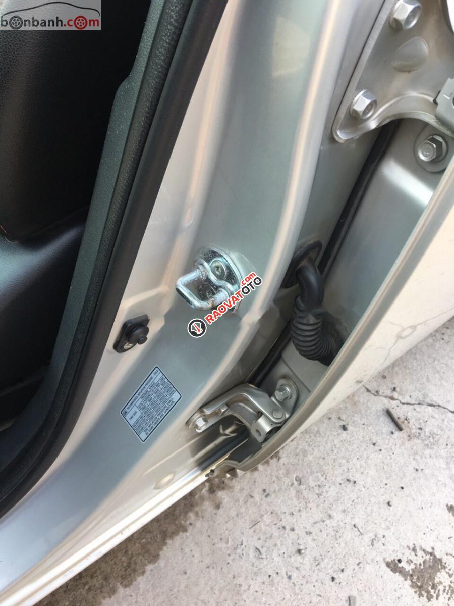 Bán Kia Carens Sx 2.0 At sản xuất 2012, màu bạc-6