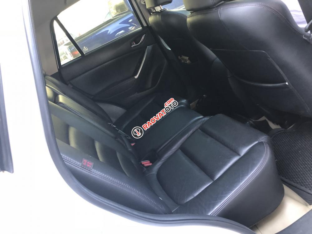 Cuối năm em bán Mazda CX-5 facelift 2016, màu trắng, giá có thể tốt hơn khi liên hệ 01695-343-146-3