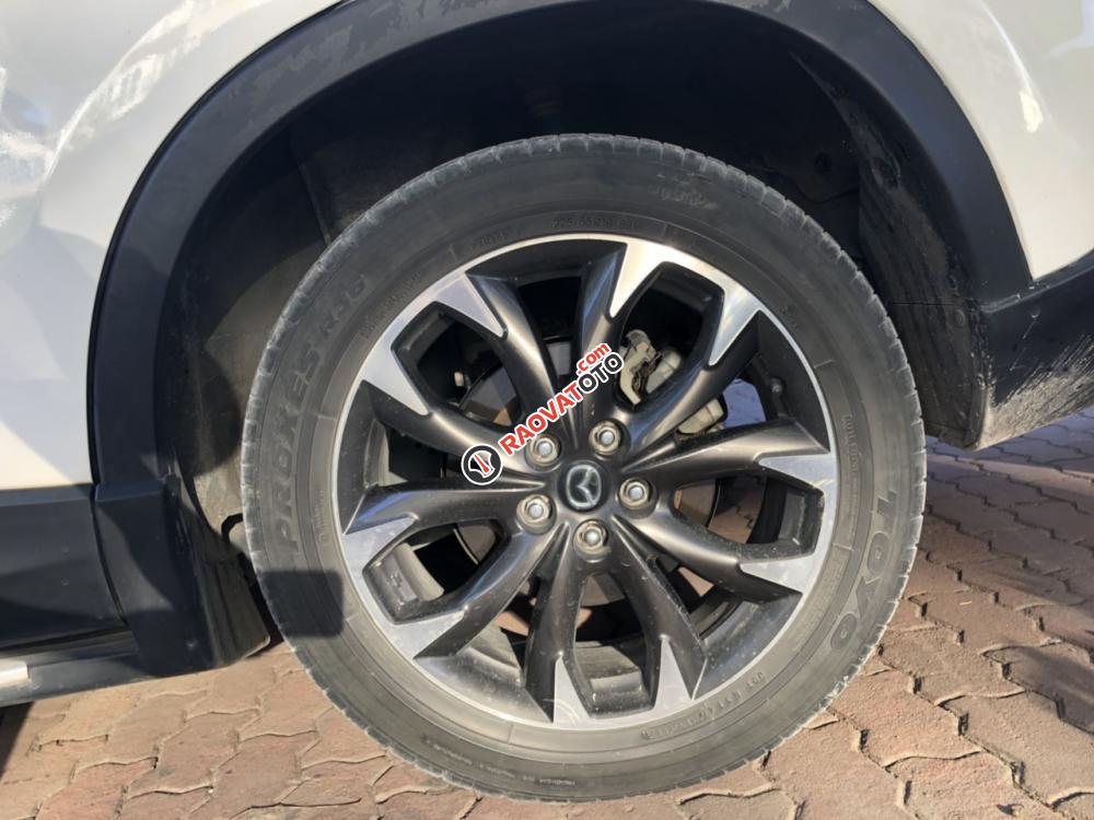 Cuối năm em bán Mazda CX-5 facelift 2016, màu trắng, giá có thể tốt hơn khi liên hệ 01695-343-146-0