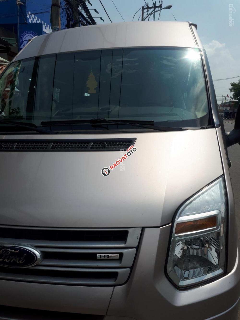 Bán ô tô Ford Transit Lx năm sản xuất 2014, màu bạc, giá tốt-1