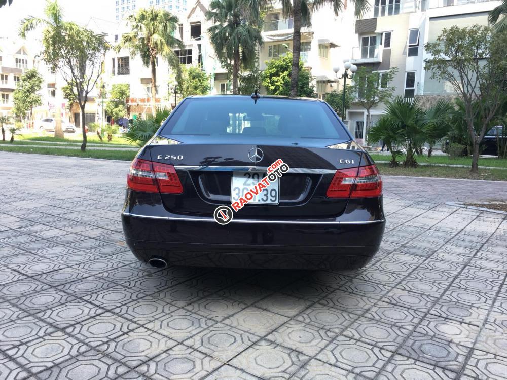 Cần bán xe Mercedes E250 CGI đời 2011, màu nâu, nhập khẩu nguyên chiếc-13