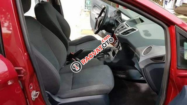 Gia đình cần bán Ford Fiesta 2012, số tự động, máy 1.5, màu đỏ cực đẹp-1