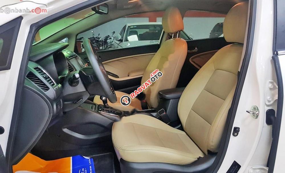 Bán Kia Cerato Signature 1.6 AT năm sản xuất 2017, màu trắng -2
