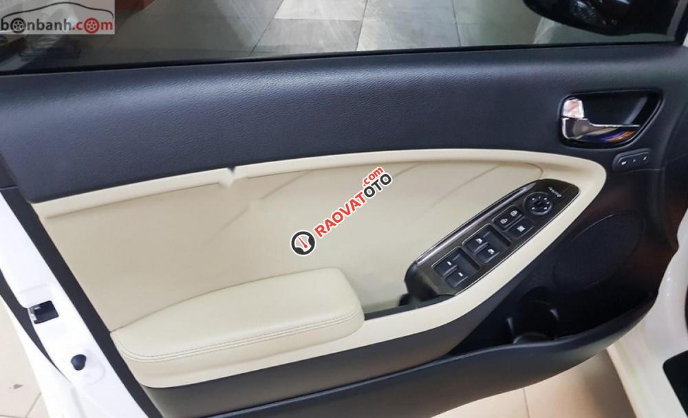 Bán Kia Cerato Signature 1.6 AT năm sản xuất 2017, màu trắng -4