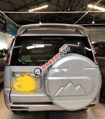 Bán Ford Everest MT 2015, màu ghi vàng, số sàn, giá chỉ 665 triệu-4