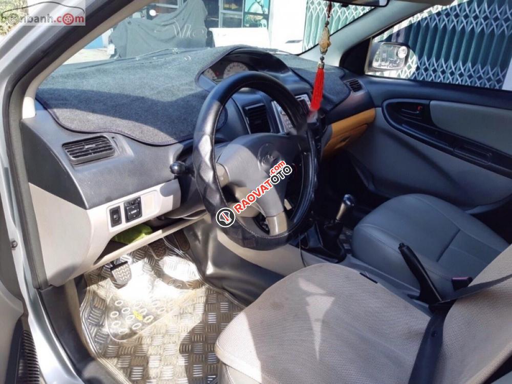 Cần bán Toyota Vios E sản xuất 2007, màu bạc, xe gia đình tên cá nhân-6