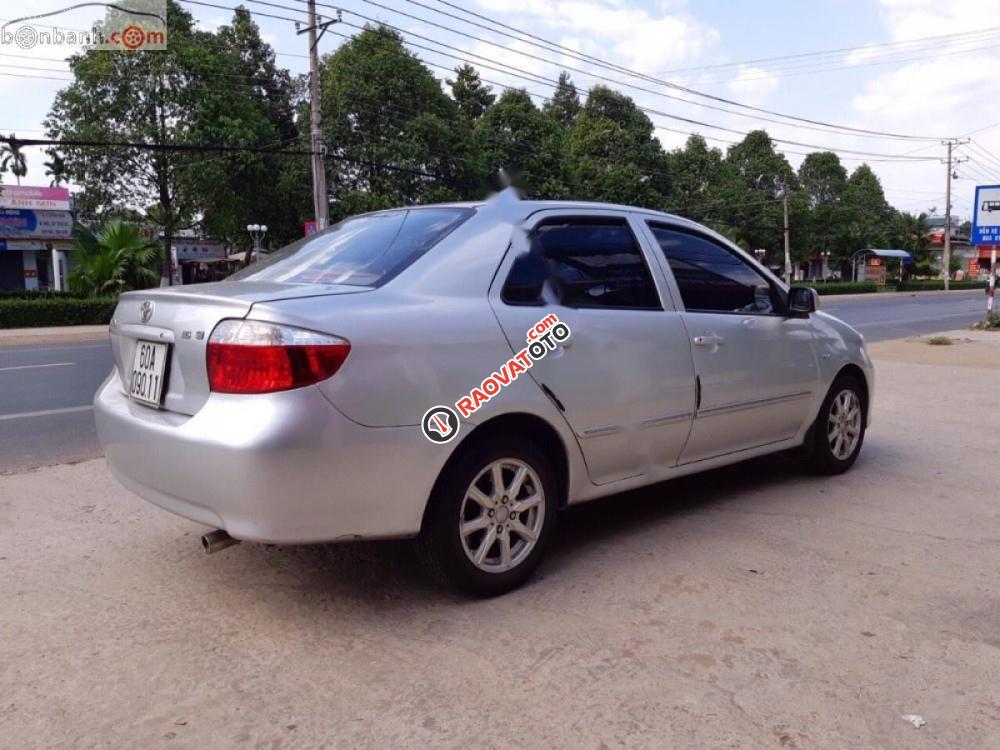 Cần bán Toyota Vios E sản xuất 2007, màu bạc, xe gia đình tên cá nhân-4