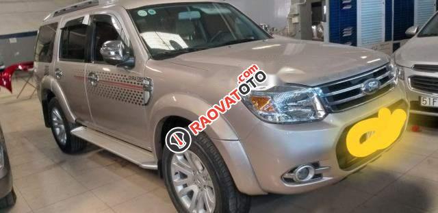 Bán Ford Everest MT 2015, màu ghi vàng, số sàn, giá chỉ 665 triệu-0
