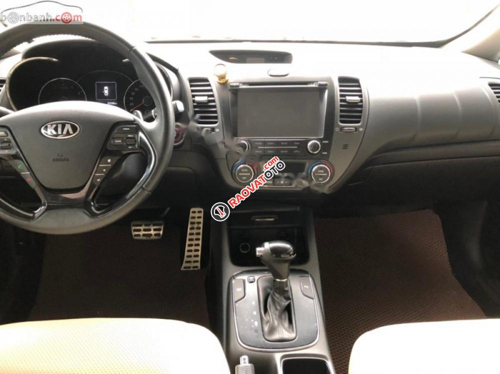 Bán Kia Cerato Signature 1.6AT 2017, màu trắng-1