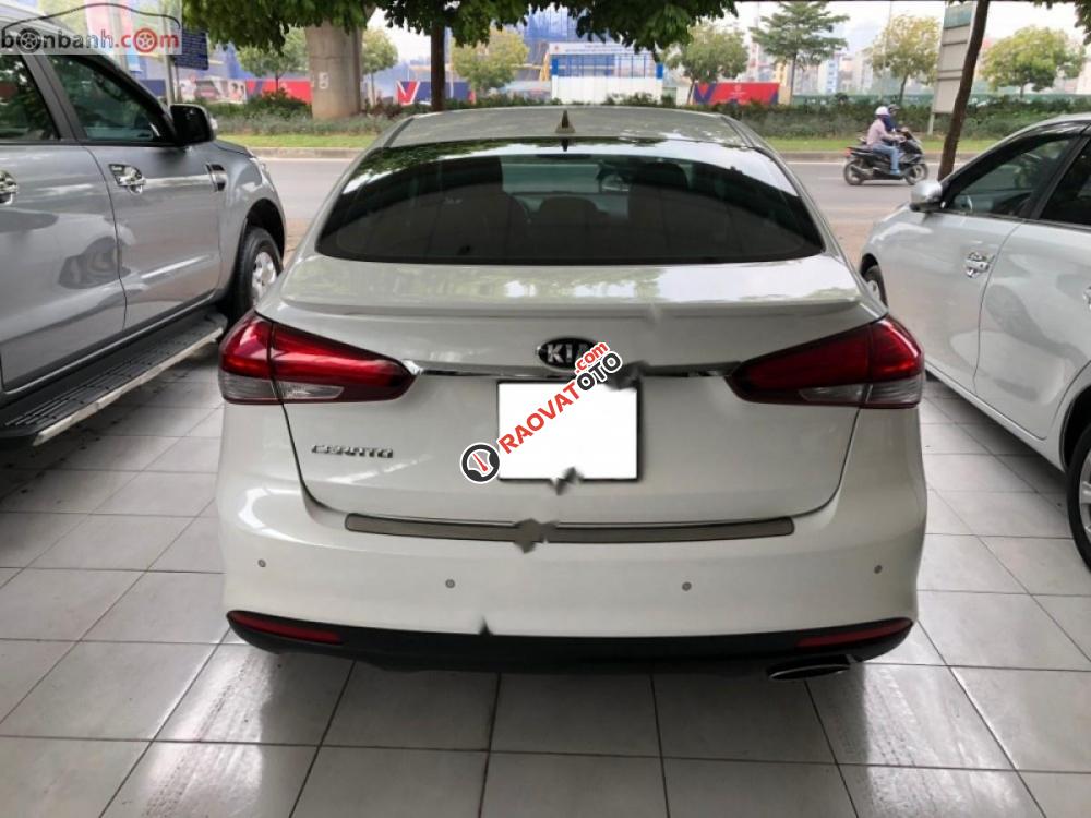 Bán Kia Cerato Signature 1.6AT 2017, màu trắng-2