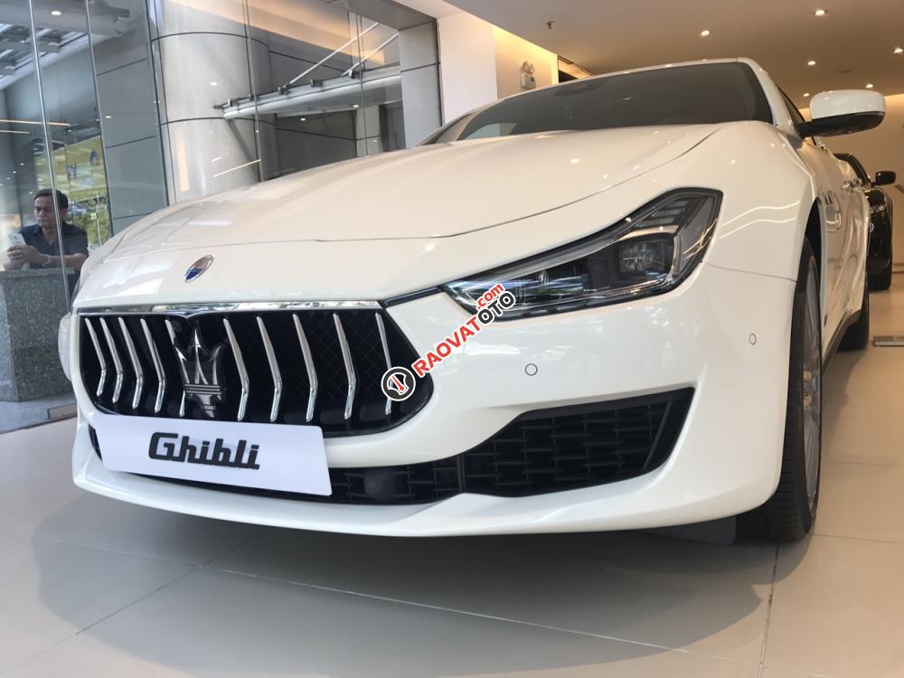 Bán xe Maserati Ghibli chính hãng 2018, màu trắng. LH: 0978877754, hỗ trợ tư vấn-2