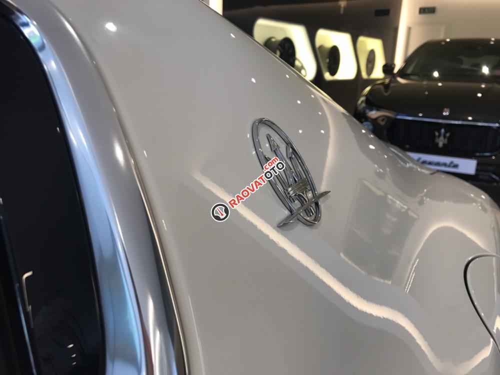 Bán xe Maserati Ghibli chính hãng 2018, màu trắng. LH: 0978877754, hỗ trợ tư vấn-8