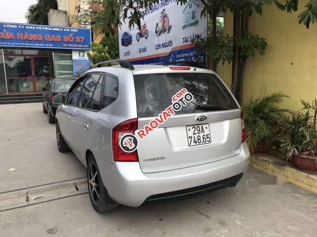 Bán Kia Carens 2.0 sản xuất năm 2010, màu bạc, giá tốt-3