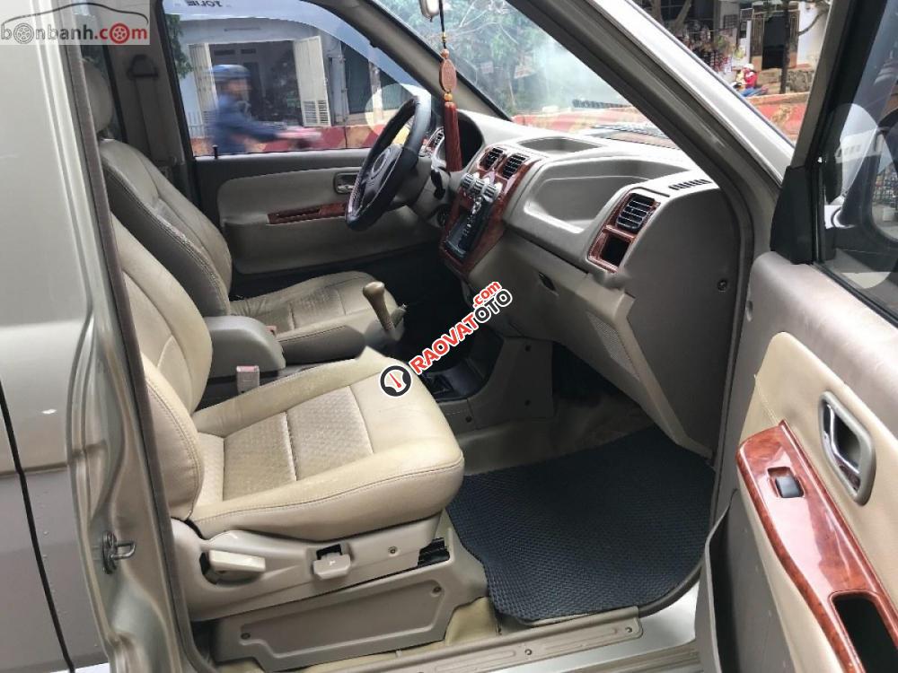 Salon Ngân Nguyên bán xe Jolie sản xuất 2005, đăng ký 2006, xe phiên bản Limited-2