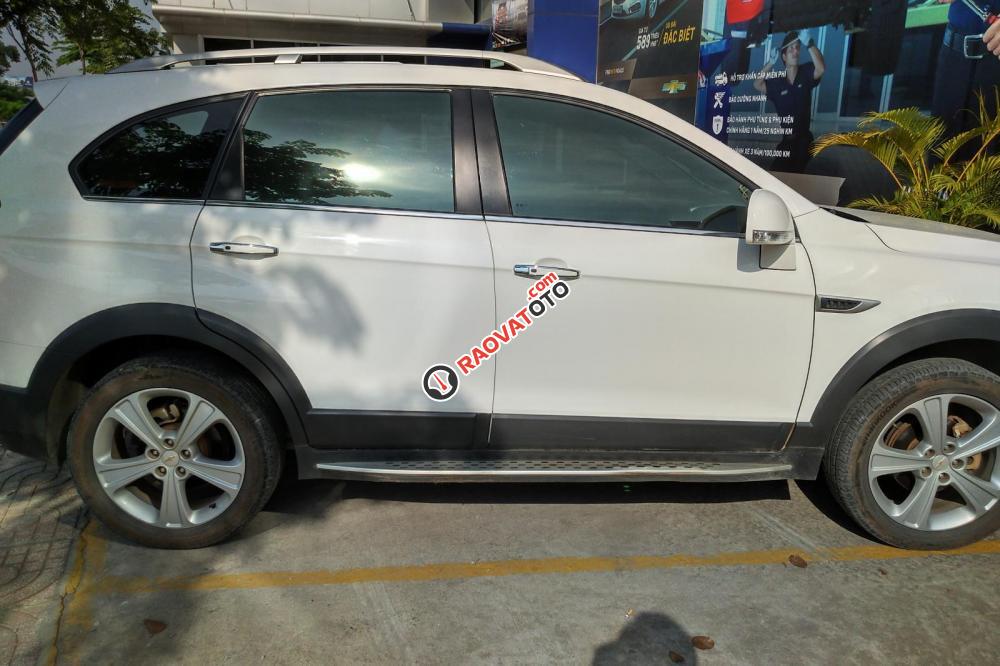 Bán xe Chevrolet Captiva LTZ 2015, số tự động, màu trắng, xe nhà đi-4