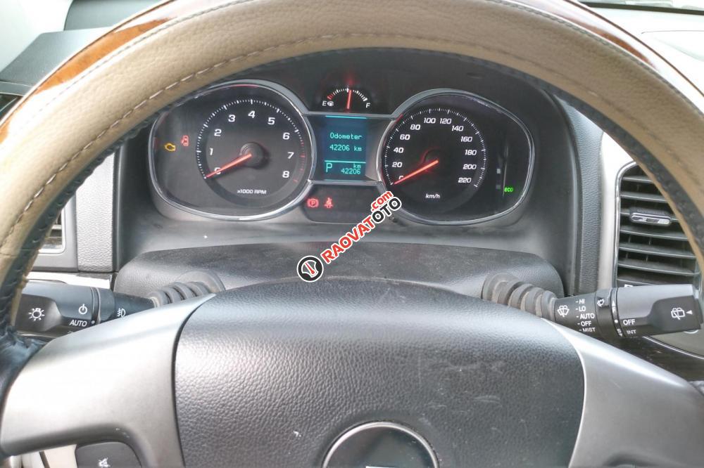 Bán xe Chevrolet Captiva LTZ 2015, số tự động, màu trắng, xe nhà đi-0