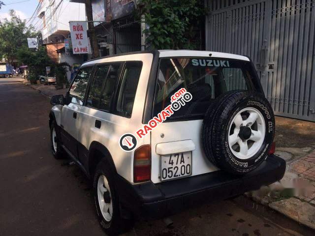 Bán xe Suzuki Vitara MT sản xuất 2004, màu trắng, nhập khẩu -4