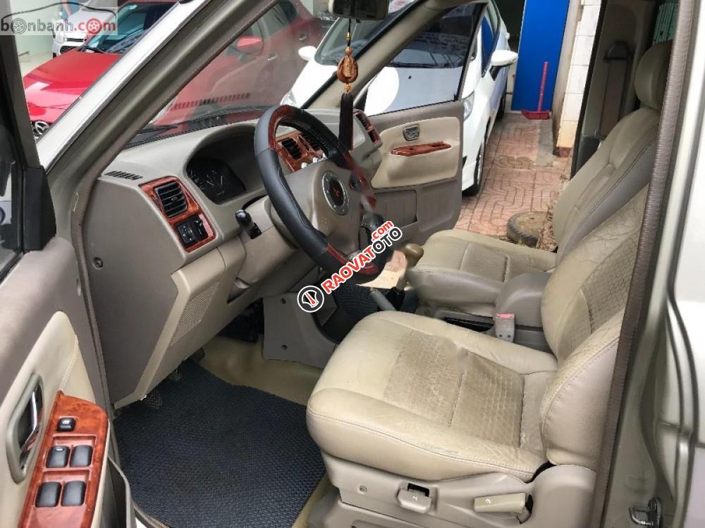 Salon Ngân Nguyên bán xe Jolie sản xuất 2005, đăng ký 2006, xe phiên bản Limited-7