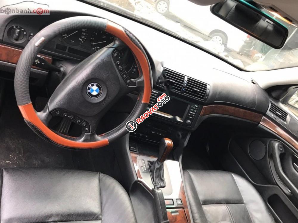 Cần bán BMW 525i tư nhân chính chủ từ mới, chạy 8,9 vạn chuẩn, bao check hãng-2