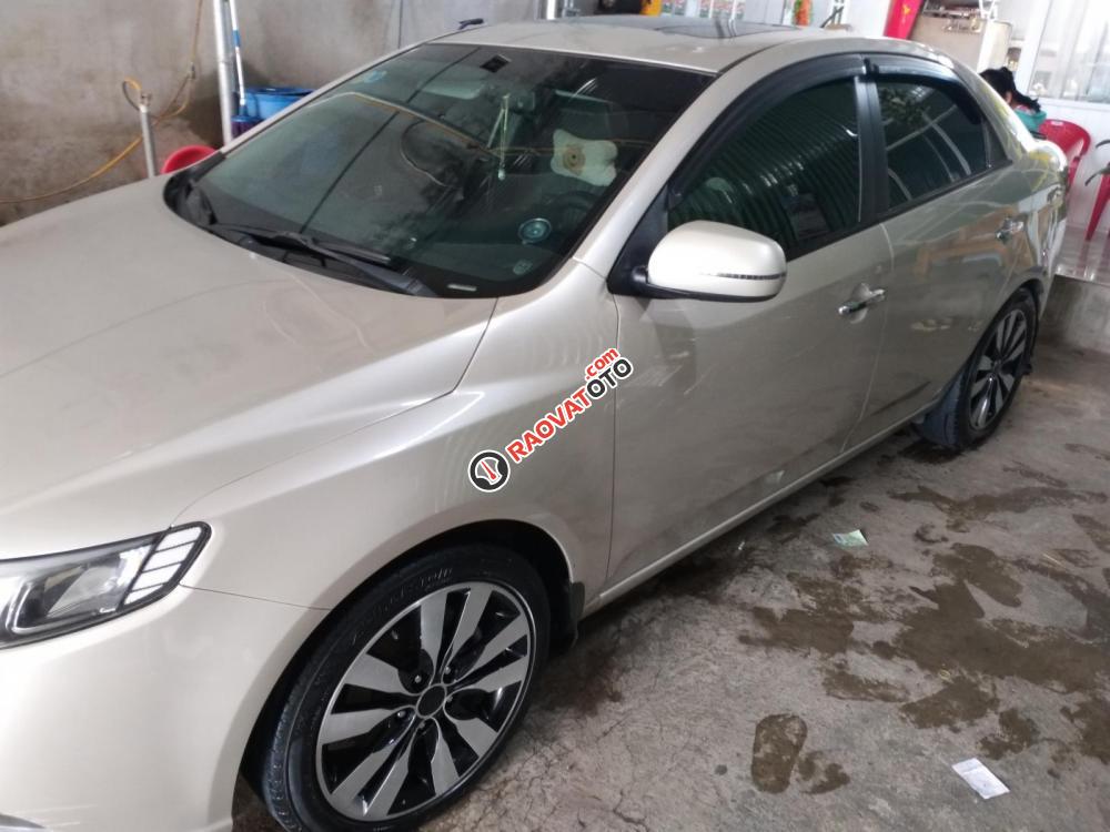 Bán xe Kia Forte sx năm 2012, màu kem (be) còn mới, giá chỉ 340 triệu-3