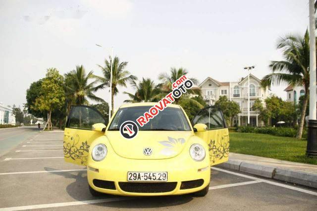 Bán Volkswagen Beetle đời 2015, màu vàng, xe nhập còn mới, giá tốt-0