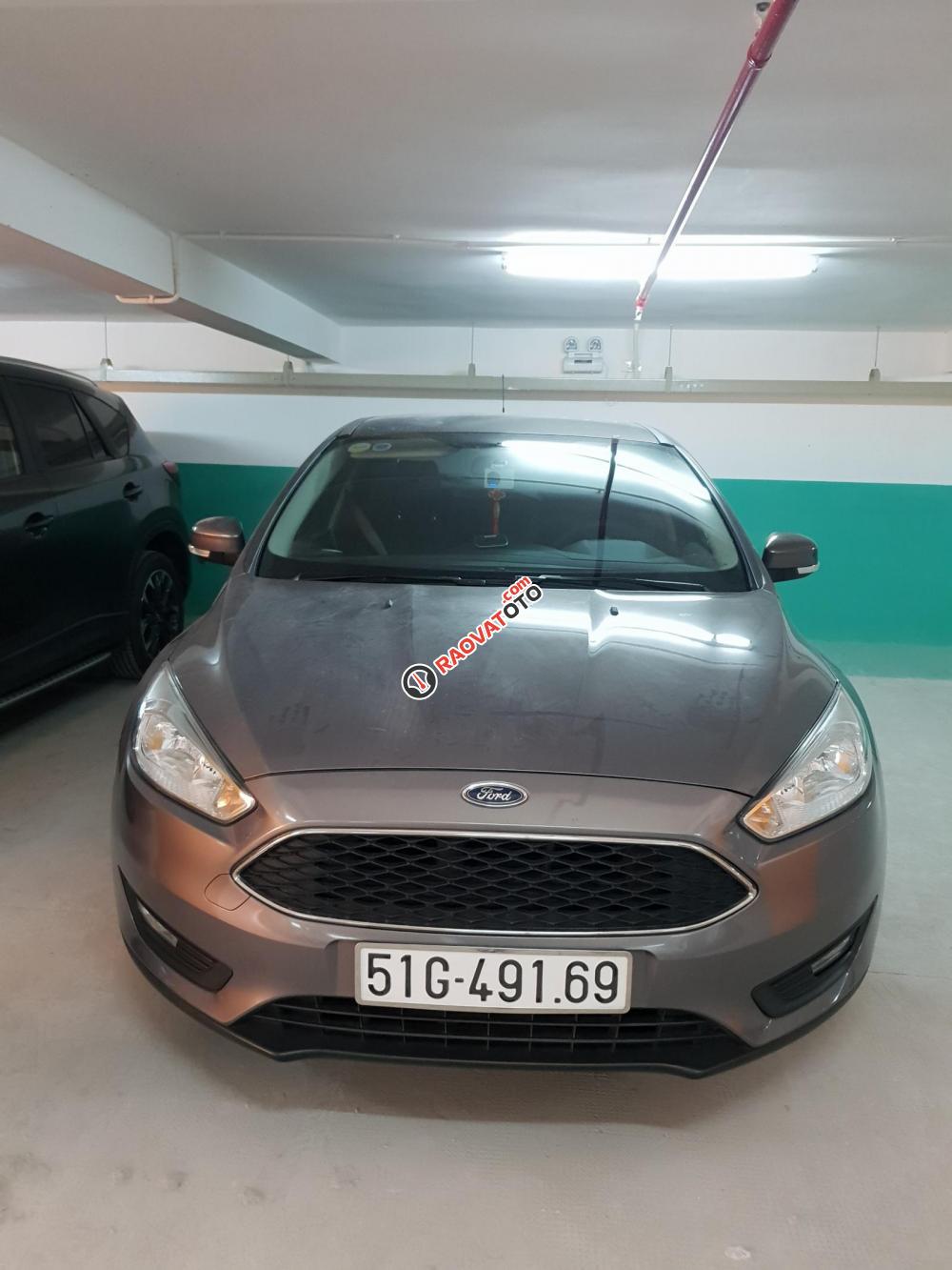 Bán xe Ford Focus Trend Sedan 2017, màu nâu, odo 19000 km-0