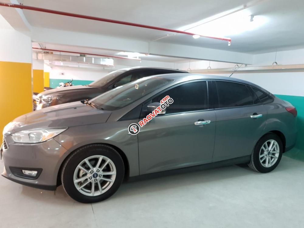 Bán xe Ford Focus Trend Sedan 2017, màu nâu, odo 19000 km-1