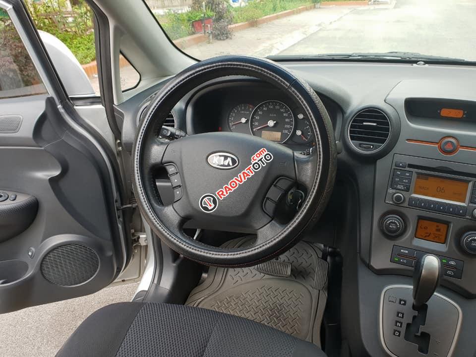 Cần bán Kia Carens đời 2010, màu bạc-4