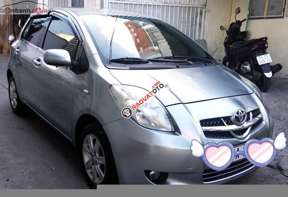Bán Toyota Yaris 1.3 đời 2008, màu bạc, nhập khẩu nguyên chiếc-2