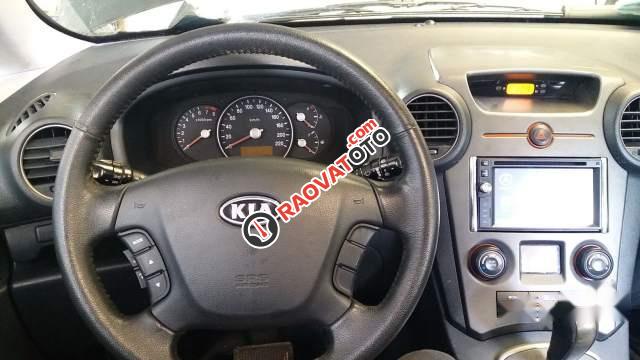 Cần bán xe Kia Carens 2.0 sản xuất năm 2010, màu đen chính chủ-1