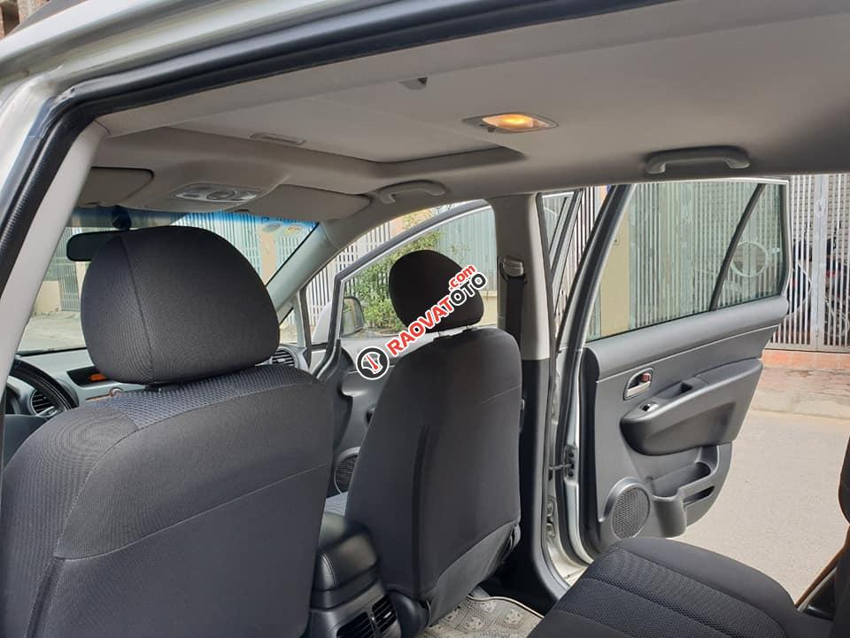 Cần bán Kia Carens đời 2010, màu bạc-3