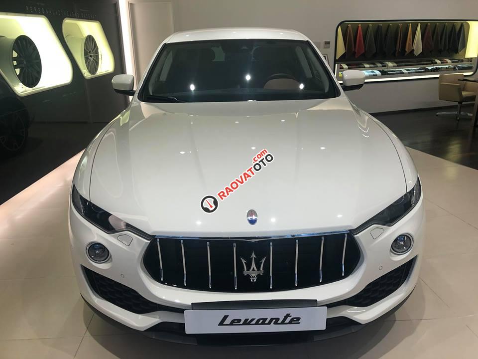 Bán xe Maserati Levante Sport 2018, màu trắng, xe nhập chính hãng. LH: 0978877754 tư vấn-2