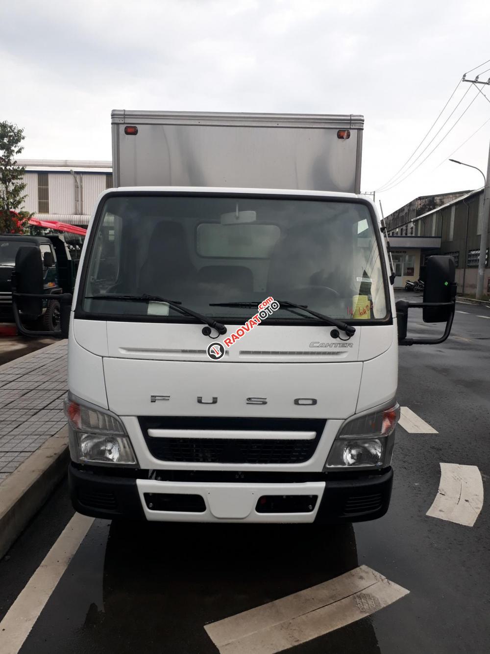 Xe tải Mitsubishi Canter 4.99 new 2018, xe tải Mitsubishi 2T2-0