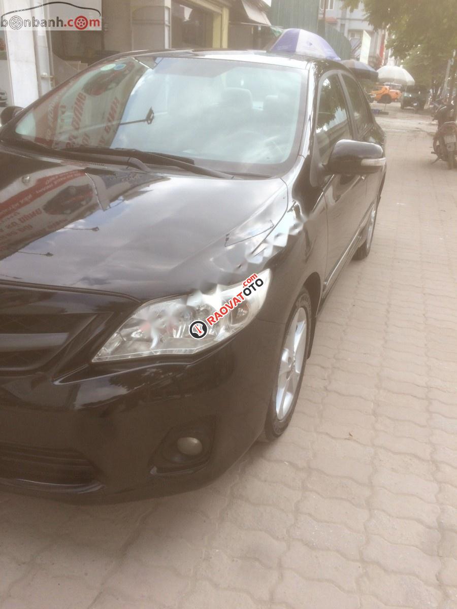 Cần bán Toyota Corolla Altis 2.0V sản xuất 2011, màu đen chính chủ-1