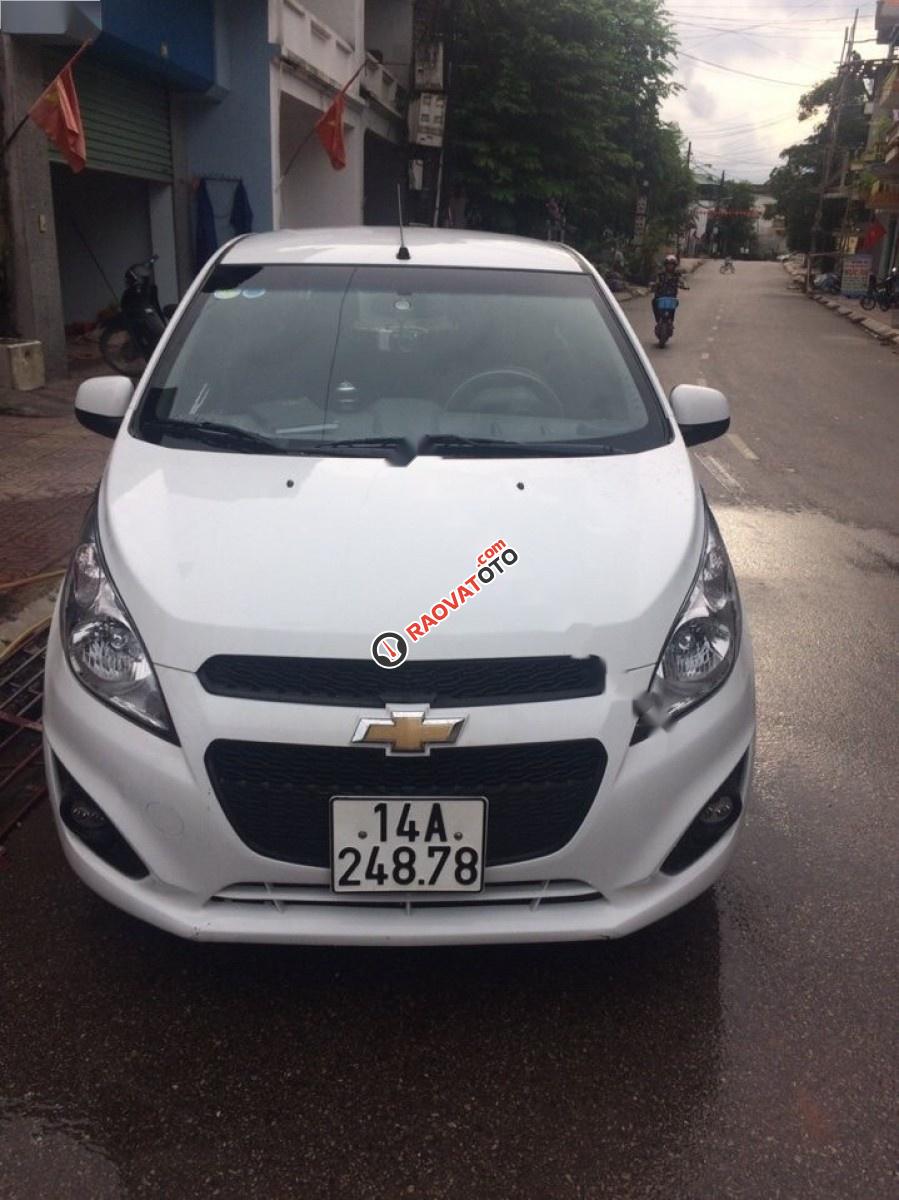 Cần bán xe Chevrolet Spark LS 1.2 MT năm 2017, màu trắng-2